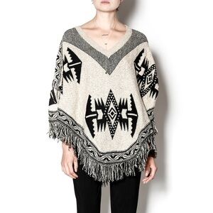 La Vie 89 Oversized poncho style sweater with fringed bottom Navajo Western